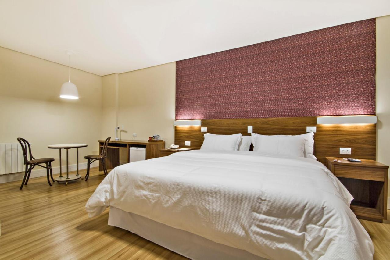 Hotel Chateau Campos do Jordao Bagian luar foto