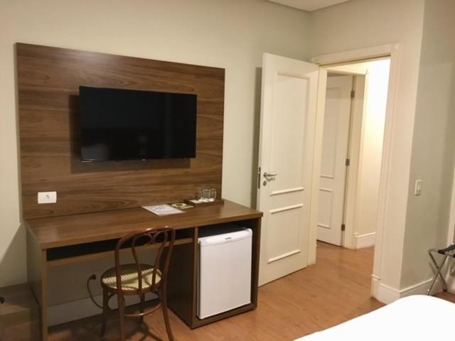 Hotel Chateau Campos do Jordao Bagian luar foto